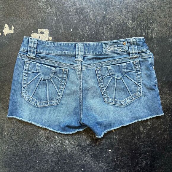 Billabong Women’s Denim Shorts Juniors Size 9 Cotton Blend Grunge Distressed - Picture 1 of 15